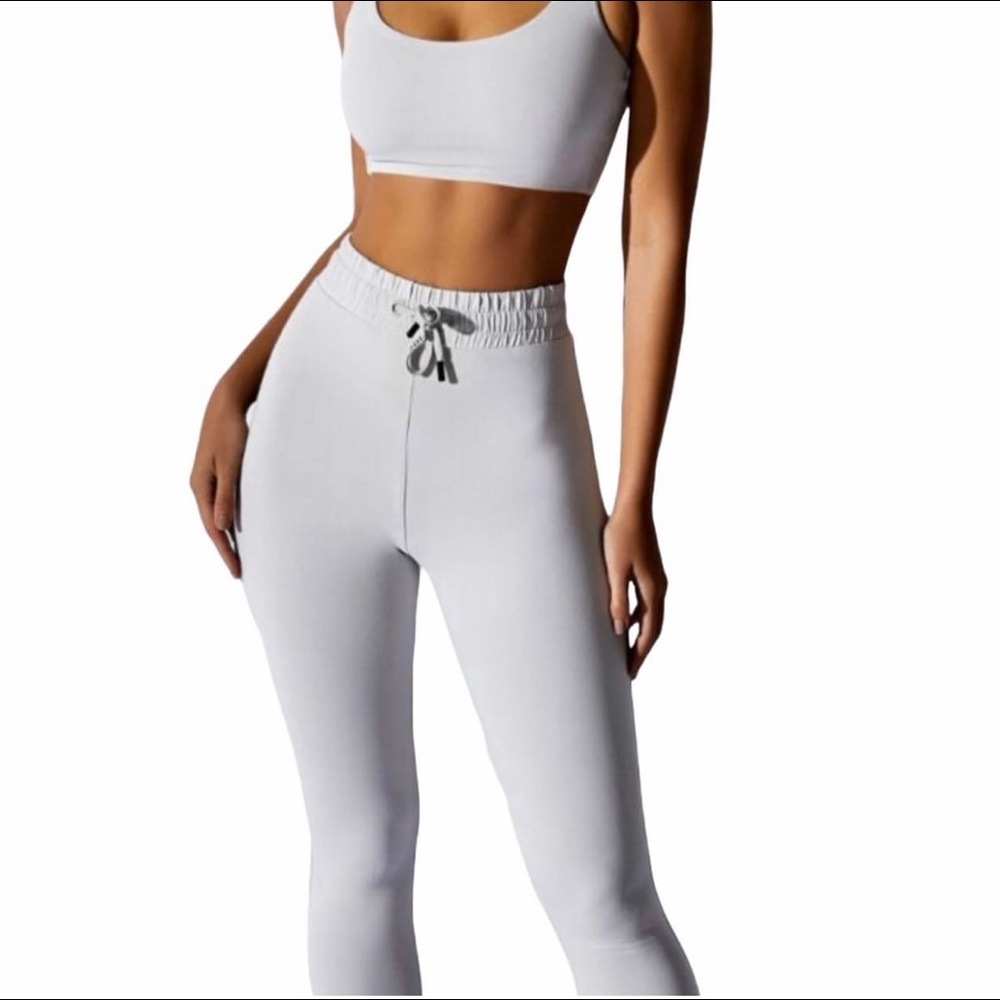 Two piece set